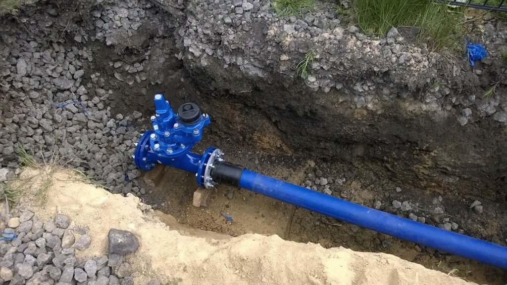 Монтаж и подключение водопровода
